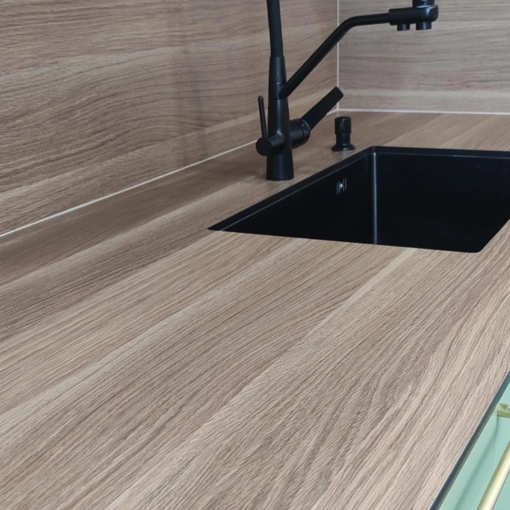 Fundermax 0331 Fortuna Oak. FH image 3